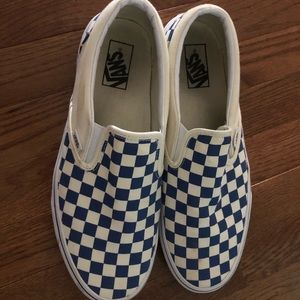 Men’s blue checkered vans